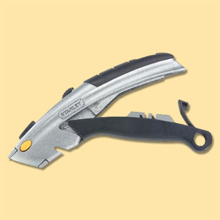 Illustration for article titled Best Tools for Every Skill Level - Beginner